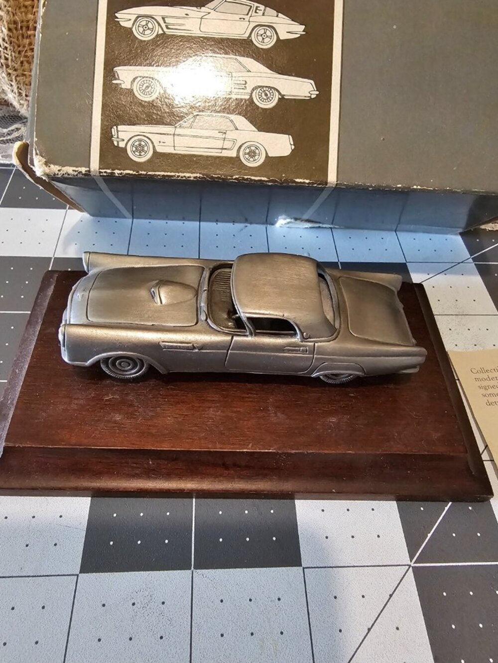 VINTAGE 1984 AVON PEWTER 1955 Ford Thunderbird COLLECTIBLE CAR